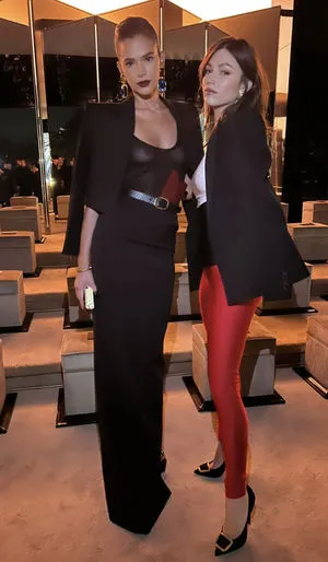 Bruna Marquezine / brumarquezine / brunamarquezine nude photo #0017