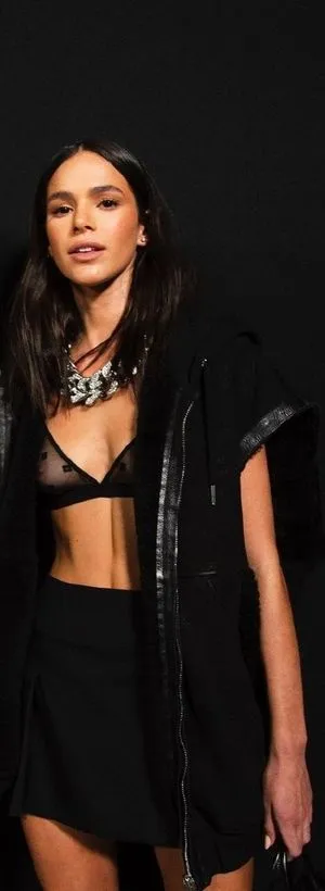 Bruna Marquezine / brumarquezine / brunamarquezine nude photo #0029