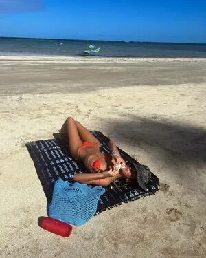 Bruna Marquezine / brumarquezine / brunamarquezine nude photo #0103