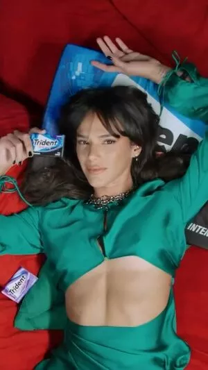 Bruna Marquezine / brumarquezine / brunamarquezine nude photo #0493