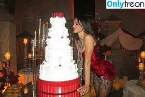 Bruna Marquezine / brumarquezine / brunamarquezine nude photo #0932