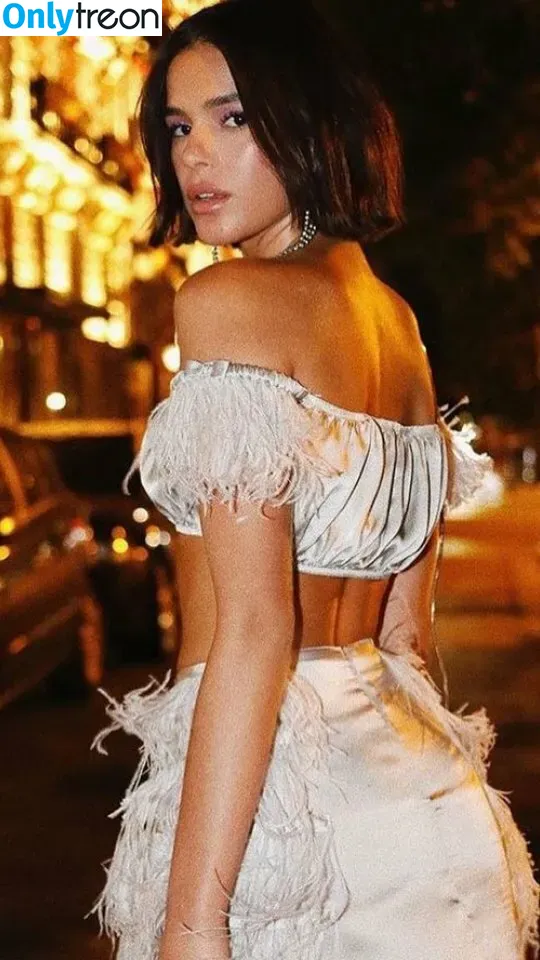 Bruna Marquezine nude photo #0207 (brumarquezine / brunamarquezine)