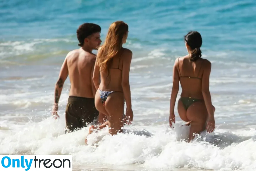 Bruna Marquezine nude photo #0277 (brumarquezine / brunamarquezine)