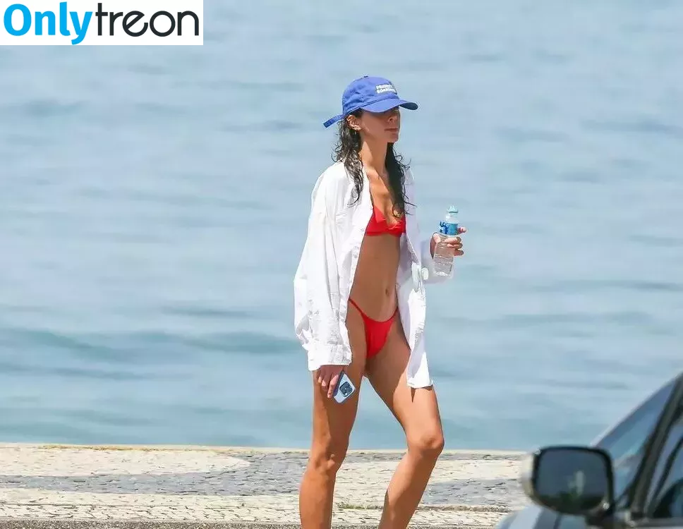 Bruna Marquezine nude photo #0510 (brumarquezine / brunamarquezine)