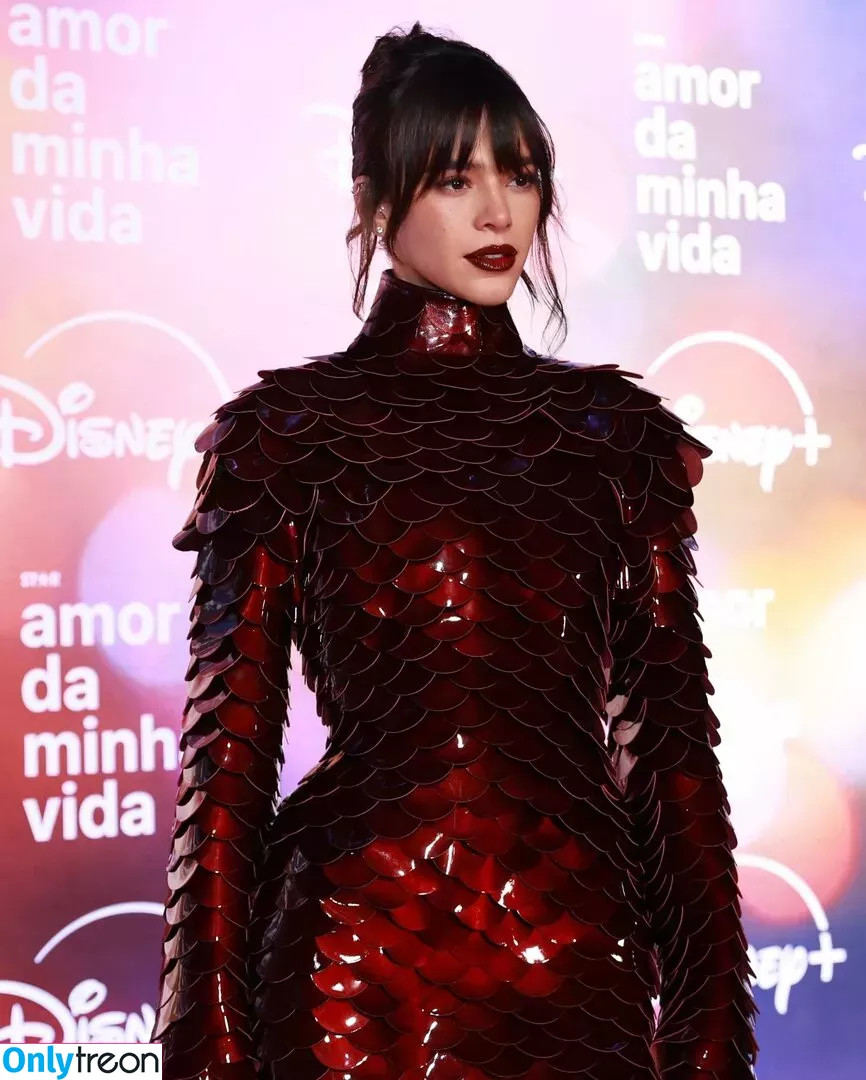 Bruna Marquezine nude photo #0538 (brumarquezine / brunamarquezine)