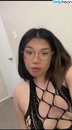 brxxndaxx / Brenda / brxxndax nude photo #0003