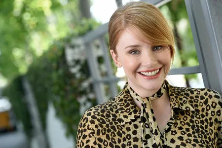 Bryce Dallas Howard / brycedhoward nude photo #0001
