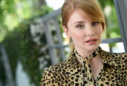 Bryce Dallas Howard / brycedhoward nude photo #0009