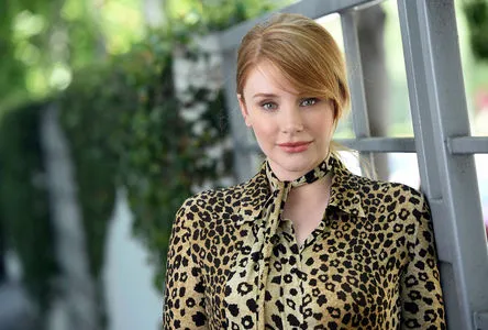 Bryce Dallas Howard / brycedhoward nude photo #0014