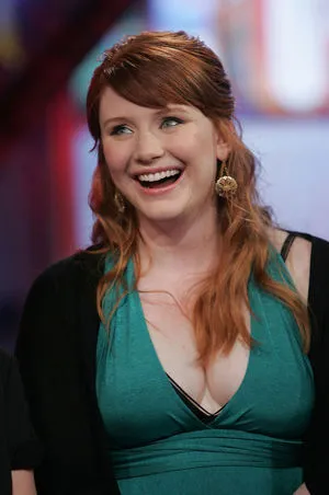 Bryce Dallas Howard / brycedhoward nude photo #0020