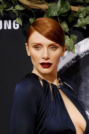 Bryce Dallas Howard / brycedhoward nude photo #0036