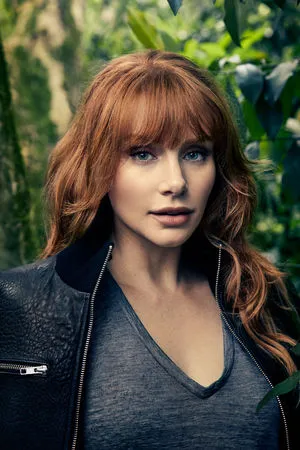 Bryce Dallas Howard / brycedhoward nude photo #0079