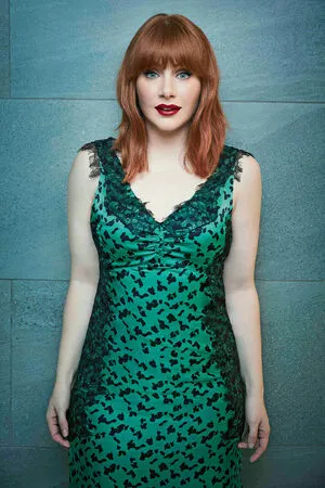 Bryce Dallas Howard / brycedhoward nude photo #0194