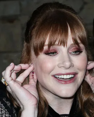 Bryce Dallas Howard / brycedhoward nude photo #0245