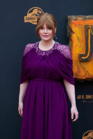 Bryce Dallas Howard / brycedhoward nude photo #0294