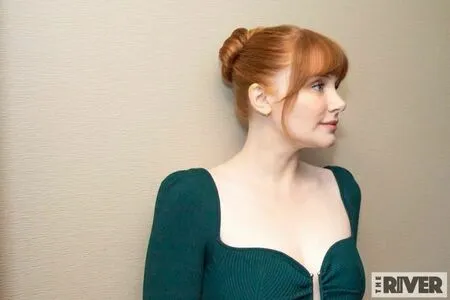 Bryce Dallas Howard / brycedhoward nude photo #0296