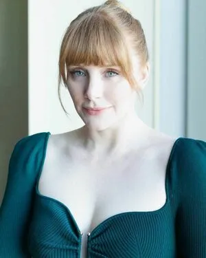 Bryce Dallas Howard / brycedhoward nude photo #0298