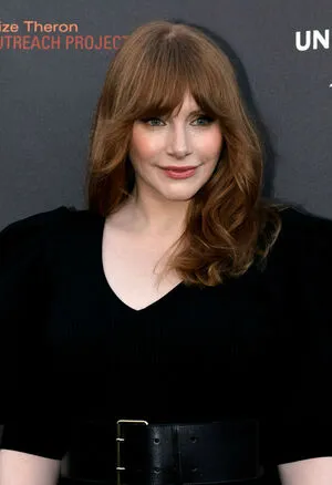 Bryce Dallas Howard / brycedhoward nude photo #0335