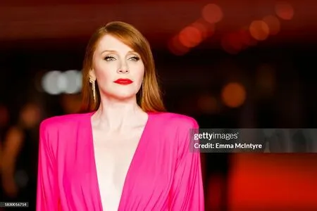 Bryce Dallas Howard / brycedhoward nude photo #0391