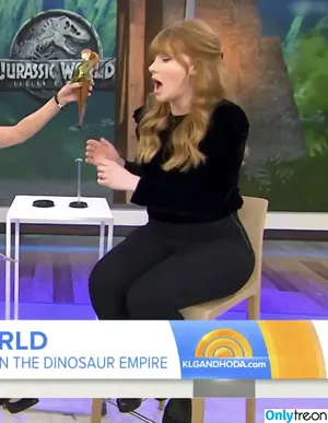 Bryce Dallas Howard / brycedhoward nude photo #0595