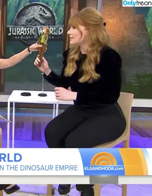 Bryce Dallas Howard / brycedhoward nude photo #0596