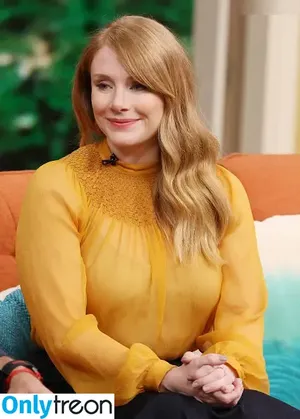 Bryce Dallas Howard / brycedhoward nude photo #0676