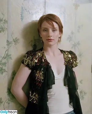 Bryce Dallas Howard / brycedhoward nude photo #0711