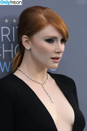 Bryce Dallas Howard / brycedhoward nude photo #0727