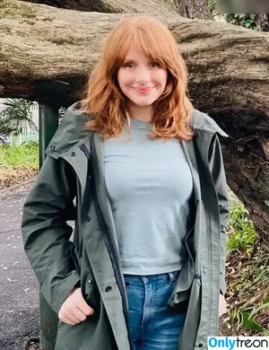 Bryce Dallas Howard / brycedhoward nude photo #0765