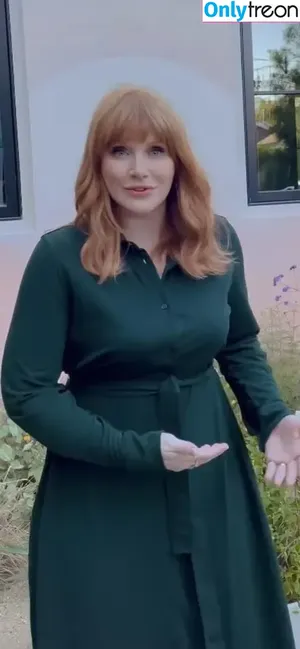 Bryce Dallas Howard / brycedhoward nude photo #0770