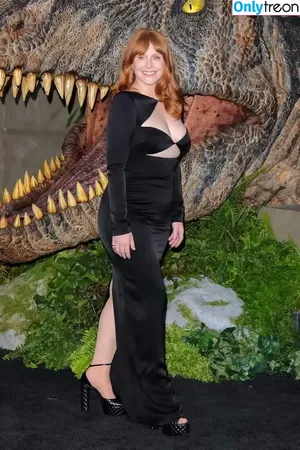 Bryce Dallas Howard / brycedhoward nude photo #0776