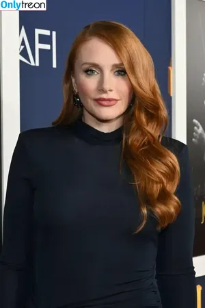 Bryce Dallas Howard / brycedhoward nude photo #0875