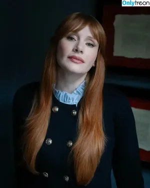 Bryce Dallas Howard / brycedhoward nude photo #0999