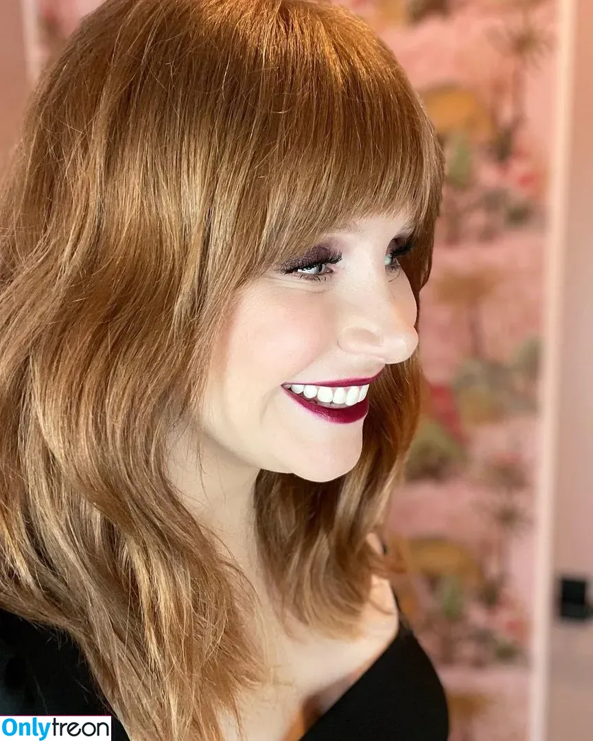 Bryce Dallas Howard nude photo #0077 (brycedhoward)