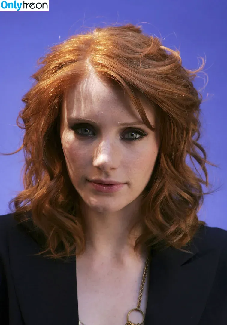 Bryce Dallas Howard nude photo #0092 (brycedhoward)
