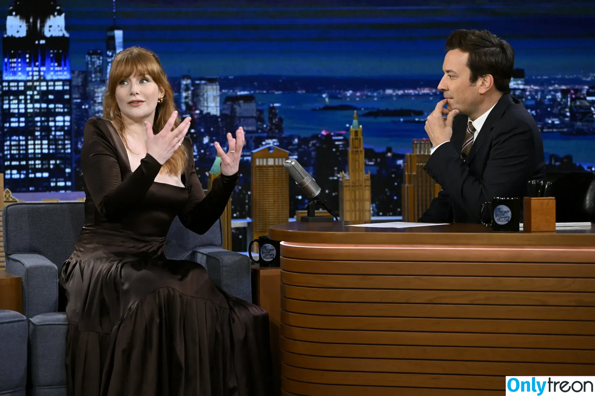 Bryce Dallas Howard nude photo #0134 (brycedhoward)