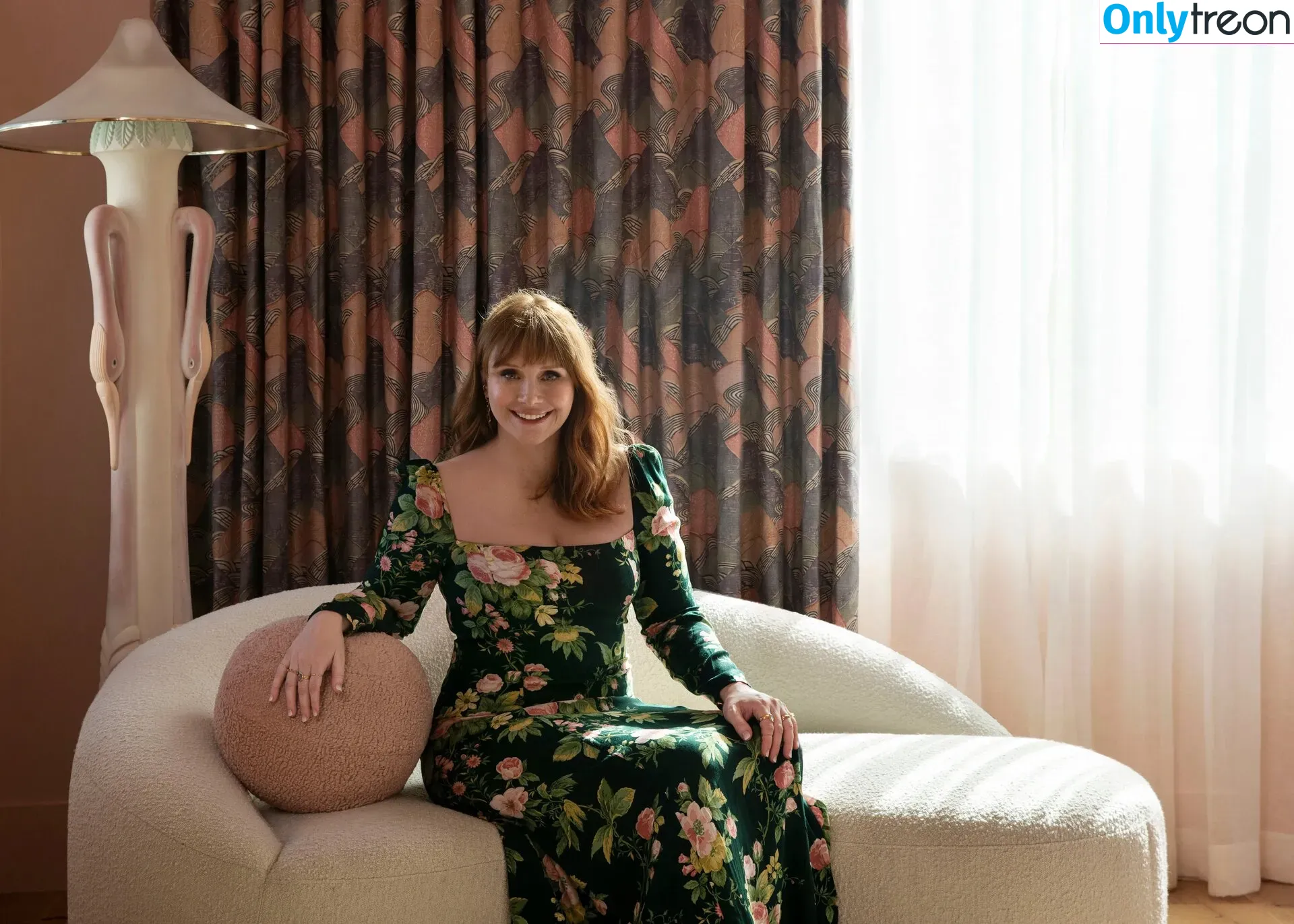 Bryce Dallas Howard nude photo #0140 (brycedhoward)