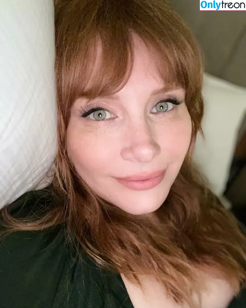 Bryce Dallas Howard nude photo #0155 (brycedhoward)