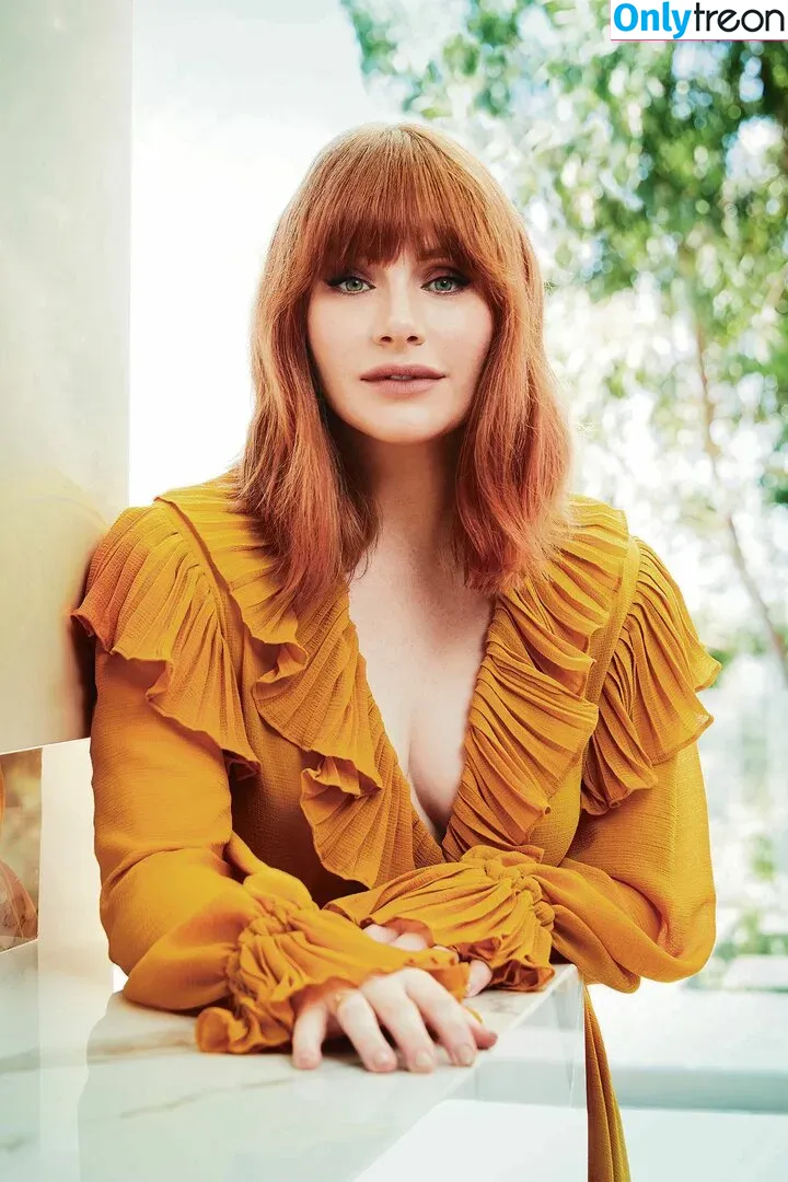 Bryce Dallas Howard nude photo #0195 (brycedhoward)