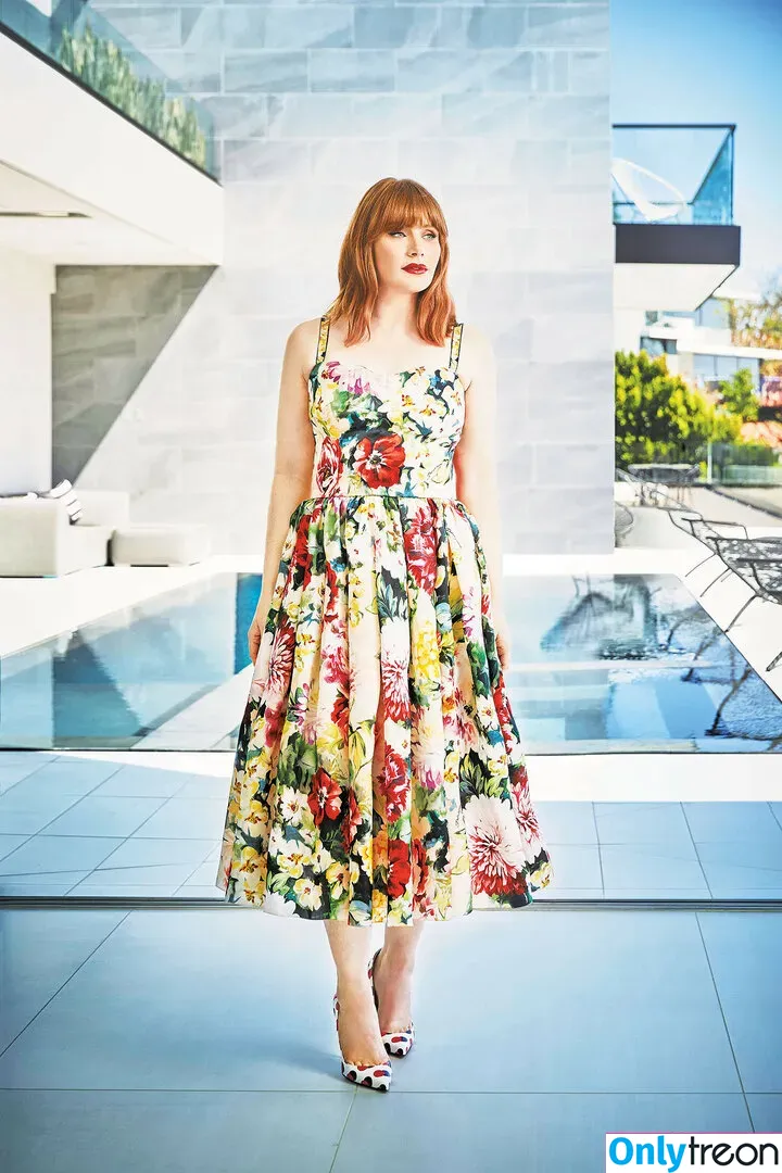 Bryce Dallas Howard nude photo #0201 (brycedhoward)