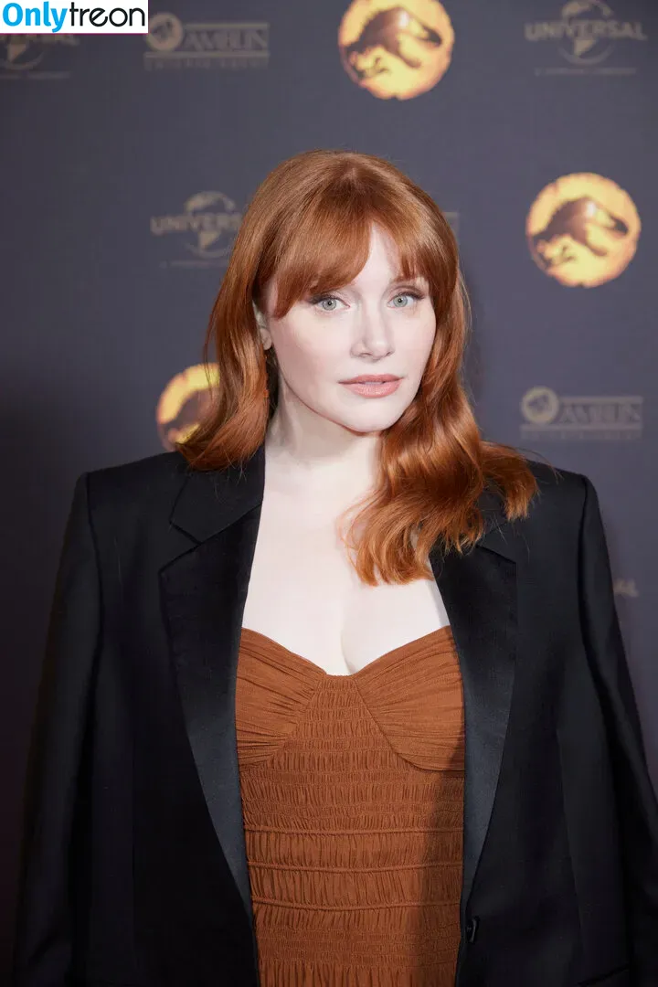Bryce Dallas Howard nude photo #0267 (brycedhoward)