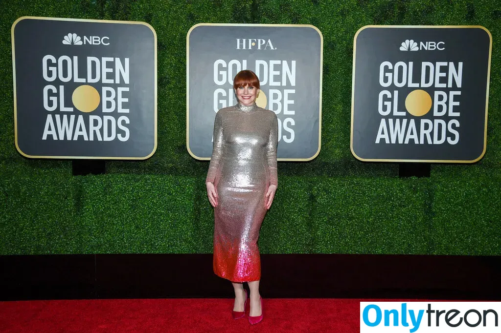 Bryce Dallas Howard nude photo #0276 (brycedhoward)