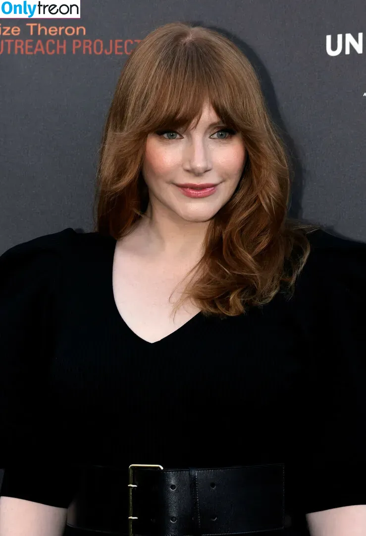 Bryce Dallas Howard nude photo #0335 (brycedhoward)