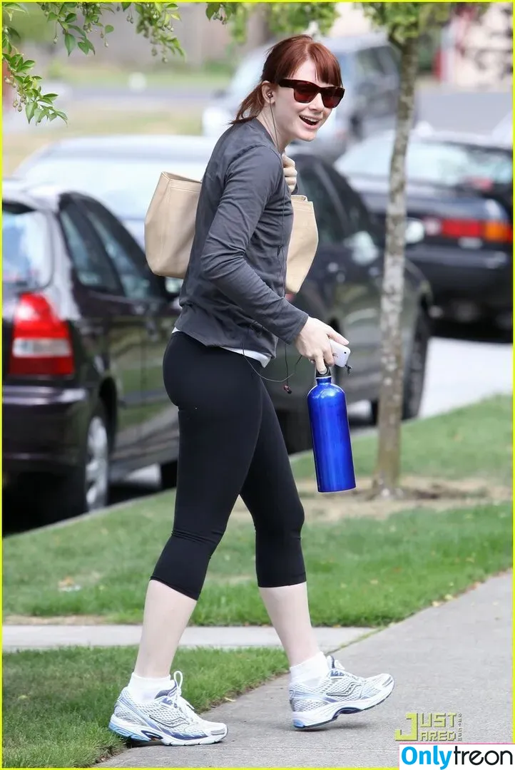 Bryce Dallas Howard nude photo #0337 (brycedhoward)