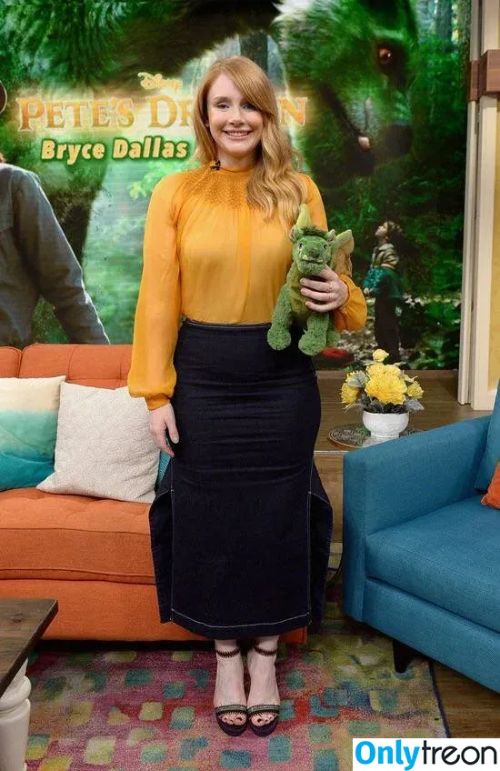 Bryce Dallas Howard nude photo #0346 (brycedhoward)