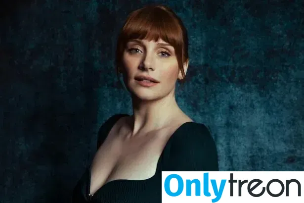 Bryce Dallas Howard nude photo #0362 (brycedhoward)