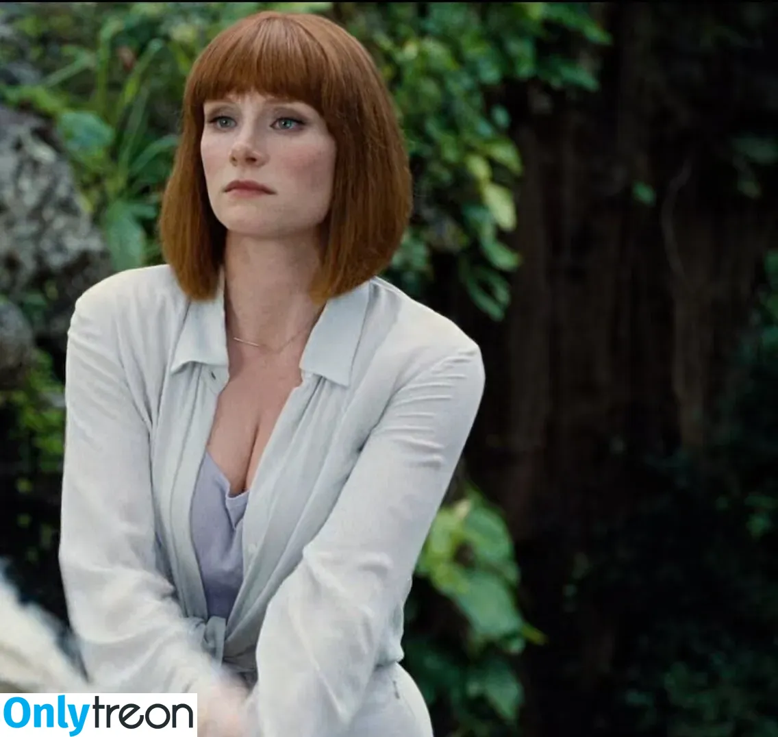 Bryce Dallas Howard nude photo #0406 (brycedhoward)