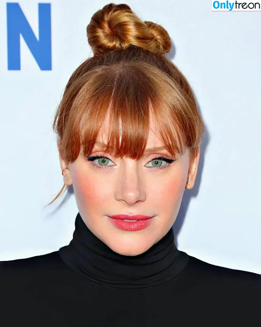 Bryce Dallas Howard nude photo #0471 (brycedhoward)