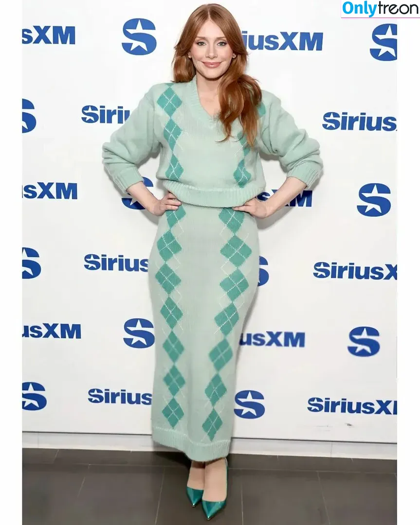 Bryce Dallas Howard nude photo #0506 (brycedhoward)