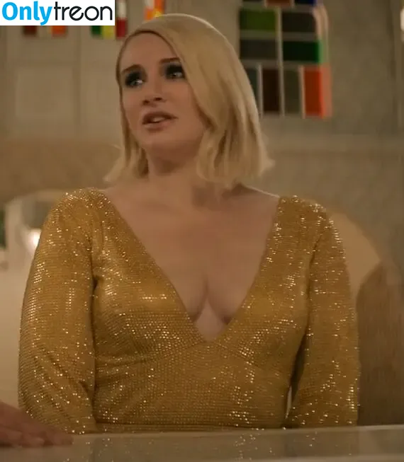 Bryce Dallas Howard nude photo #0542 (brycedhoward)